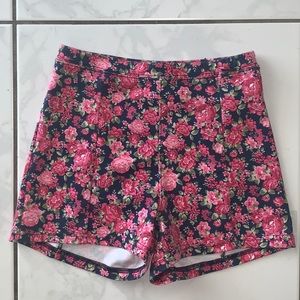Abercrombie & Fitch high waisted floral shorts, XS